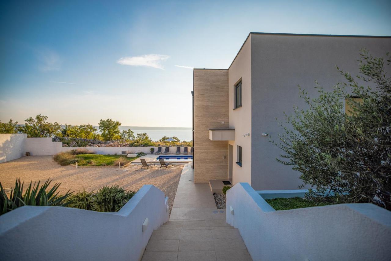 Villa Royal Promons - Heated Pool Starigrad Paklenica Exterior foto
