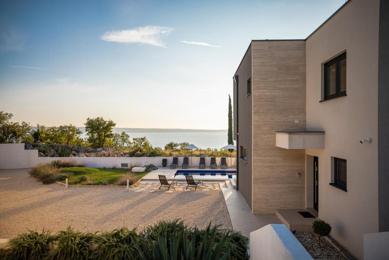 Villa Royal Promons - Heated Pool Starigrad Paklenica Exterior foto
